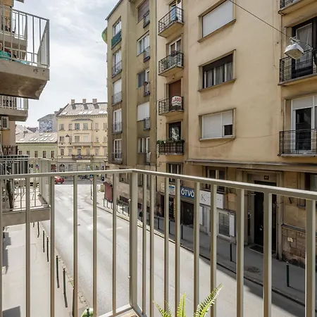 公寓 Luxe Living *